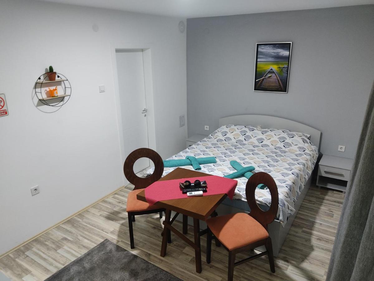Apartament Madox Ochryda Zewnętrze zdjęcie